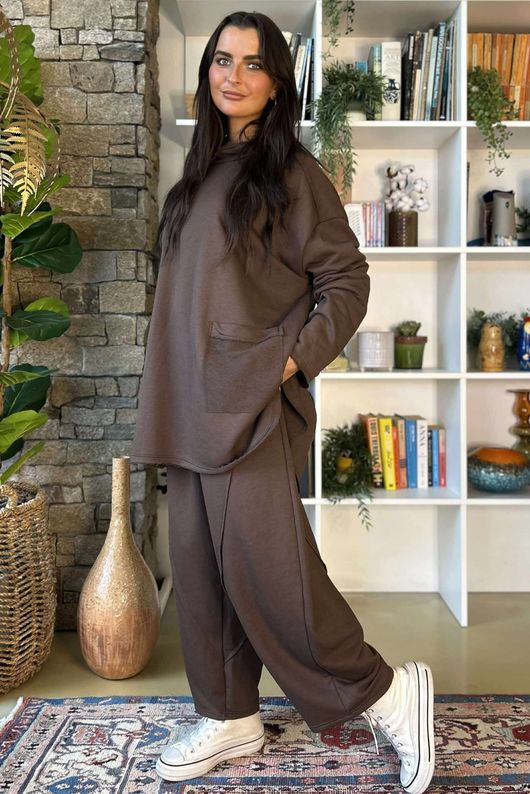 Scamp Raw Seam Funnel Neck Top Chocolate